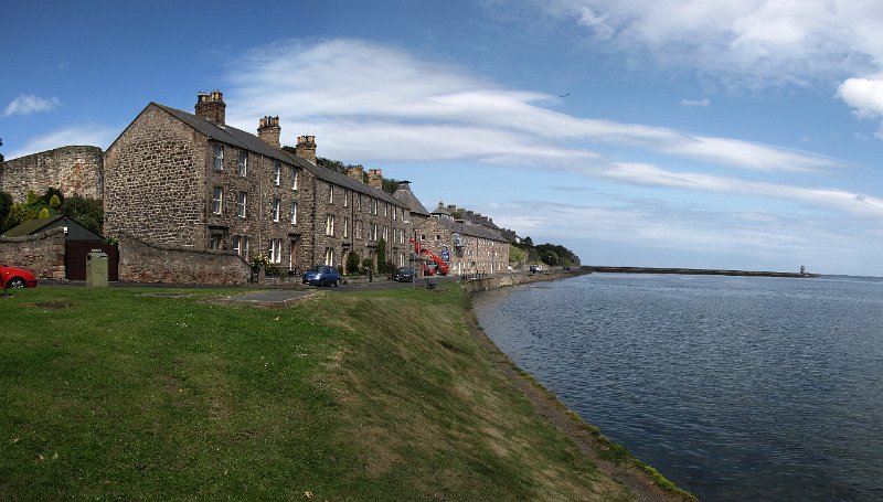 berwick_monding tweed.jpg - Huizen aan de monding van de Tweed.